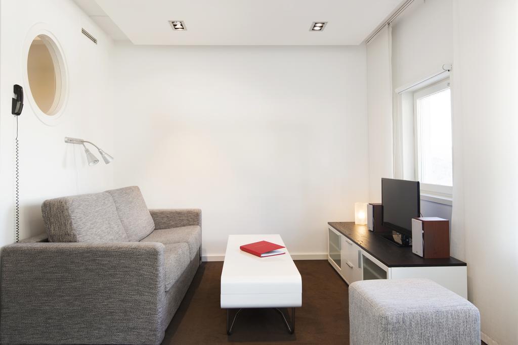 Tott Hotell 奥勒 外观 照片