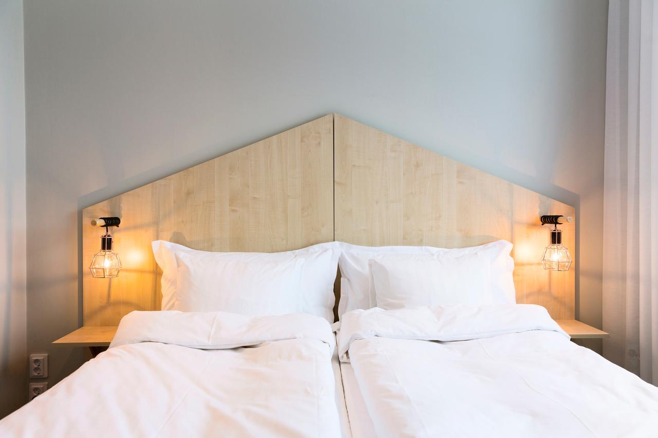Tott Hotell 奥勒 外观 照片