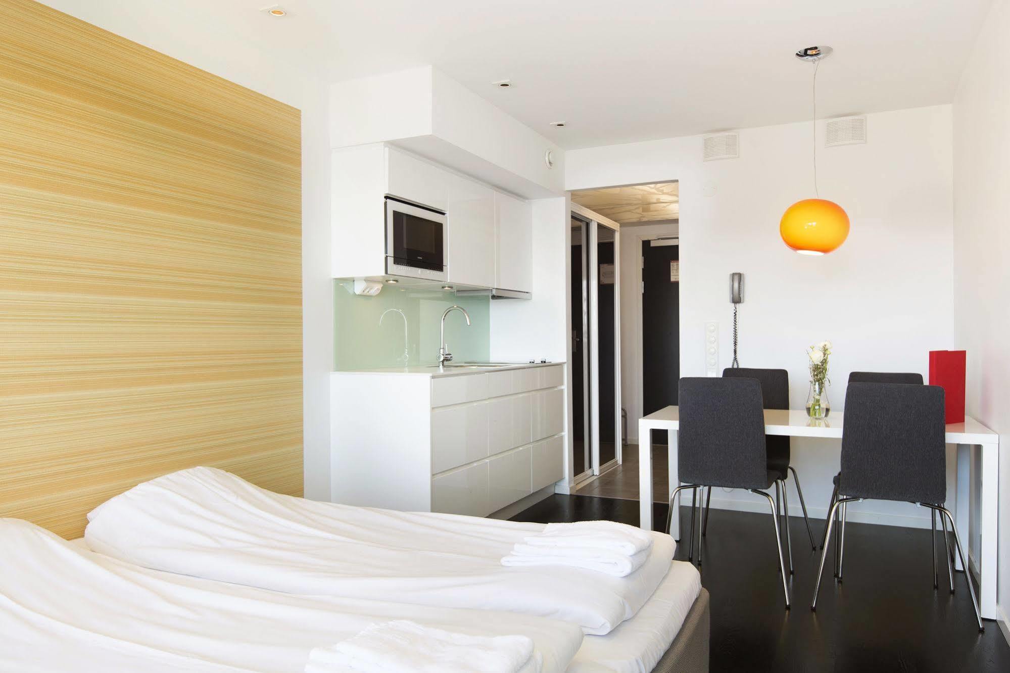Tott Hotell 奥勒 外观 照片