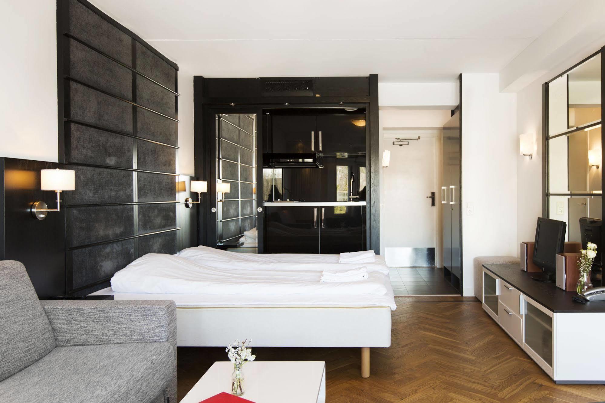 Tott Hotell 奥勒 外观 照片